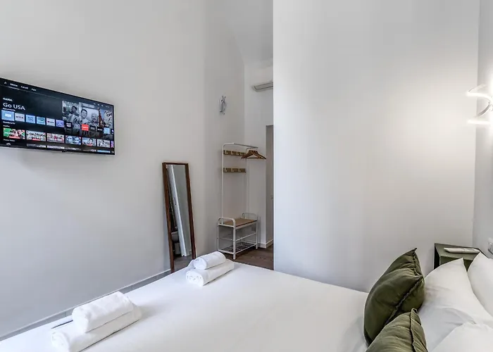 Domus Alessandro Apartment *